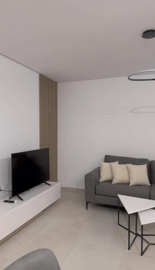 דורס Eme Apartments - Kompleksi San Pietro, Gjiri I Lalzit מראה חיצוני תמונה