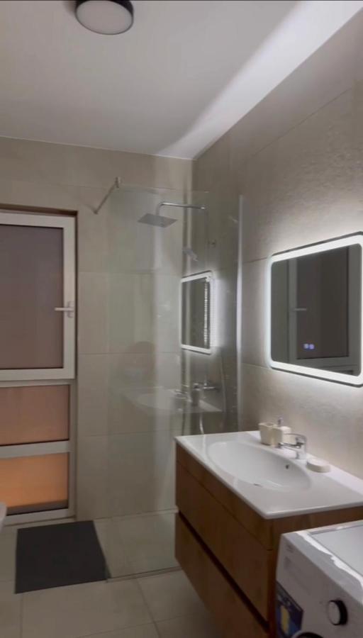 דורס Eme Apartments - Kompleksi San Pietro, Gjiri I Lalzit מראה חיצוני תמונה
