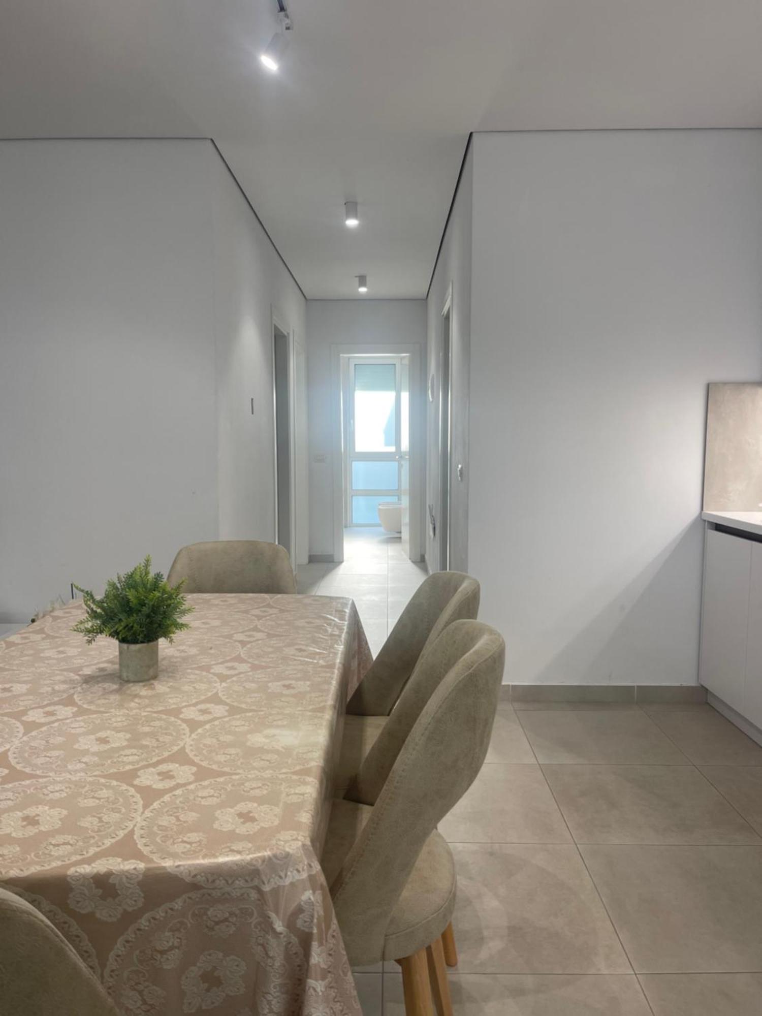 דורס Eme Apartments - Kompleksi San Pietro, Gjiri I Lalzit מראה חיצוני תמונה